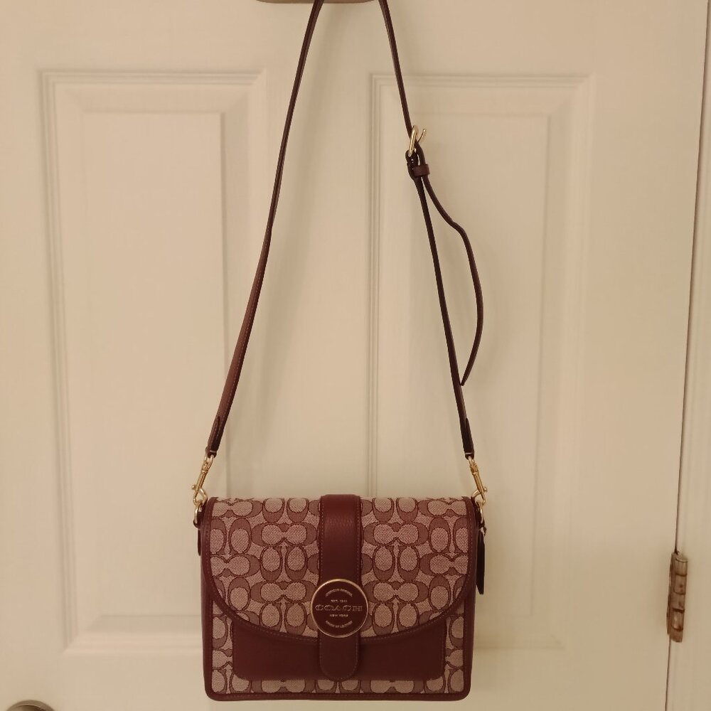 Coach Loonie Crossbody in Signature Jacquard